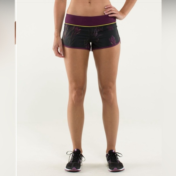 Lululemon Speed shorts Midnight Iris - Picture 1 of 6